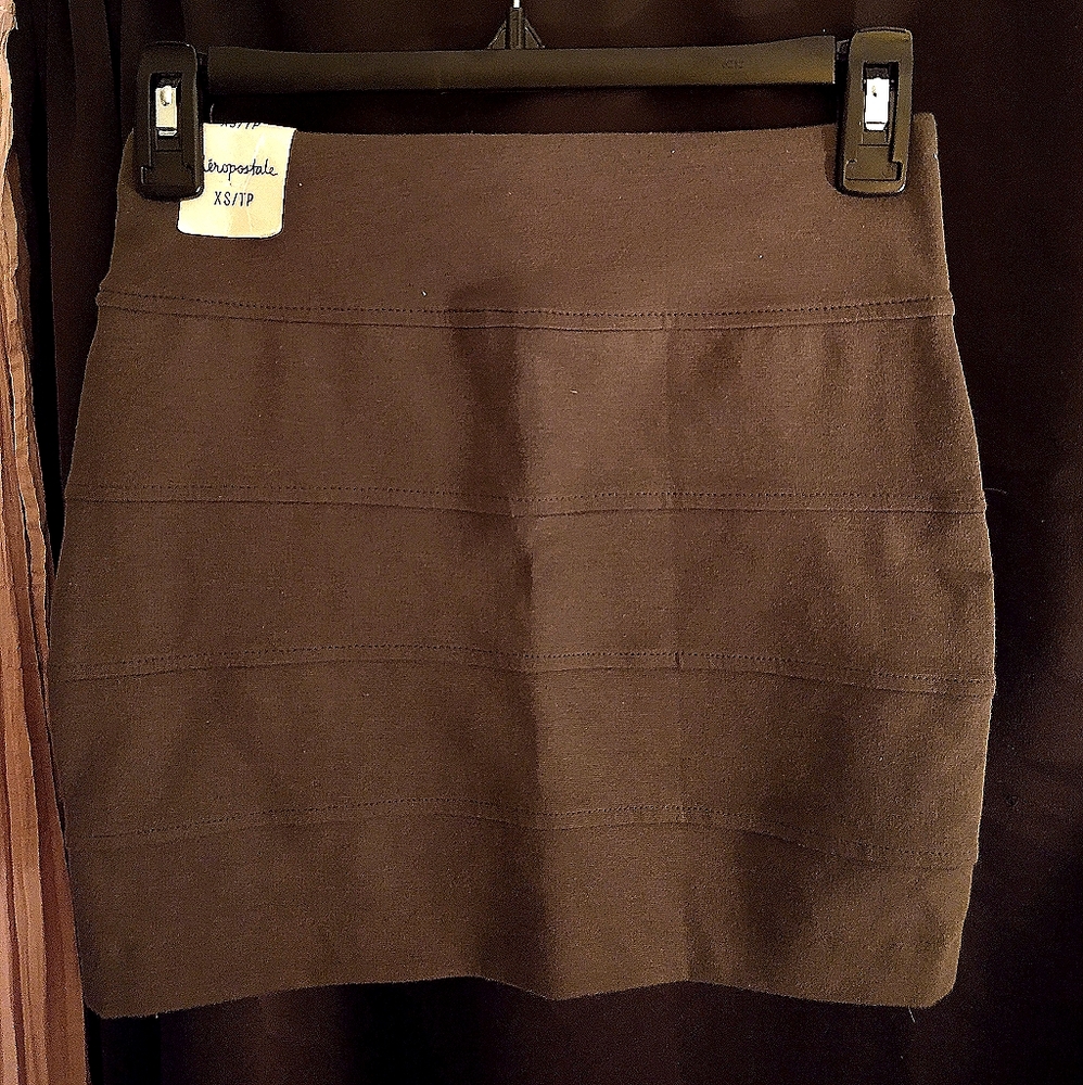 NWT Aeropostale brand banded skirt size XS